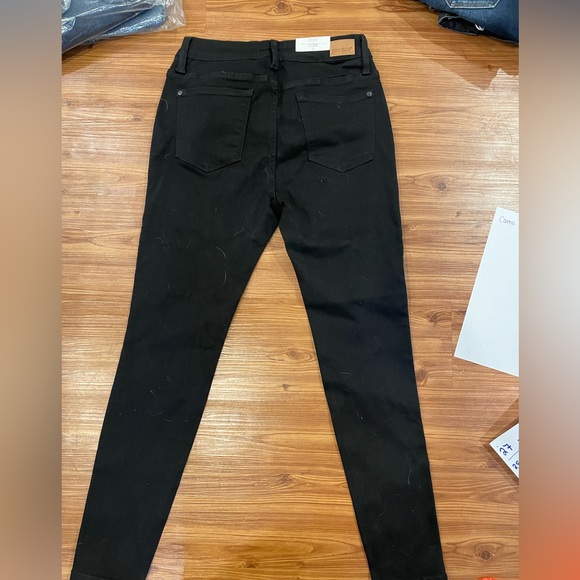 Judy Blue Black Denim - Picture 6 of 7